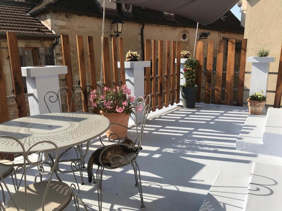 Volnay  Logis Saint Vivant מראה חיצוני תמונה